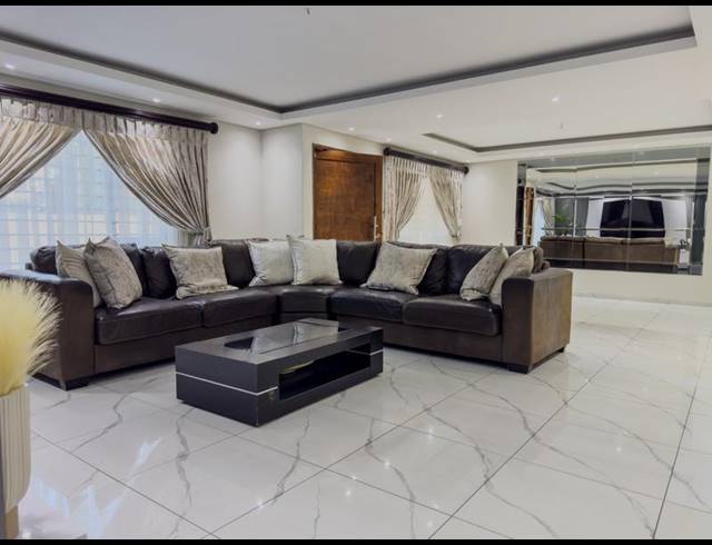 4 BEDROOM HOUSE FOR SALE IN KIBLER PARK